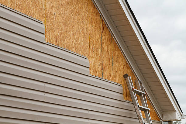 24/7 Emergency Storm Damage Siding Repair experts in Markleysburg, PA